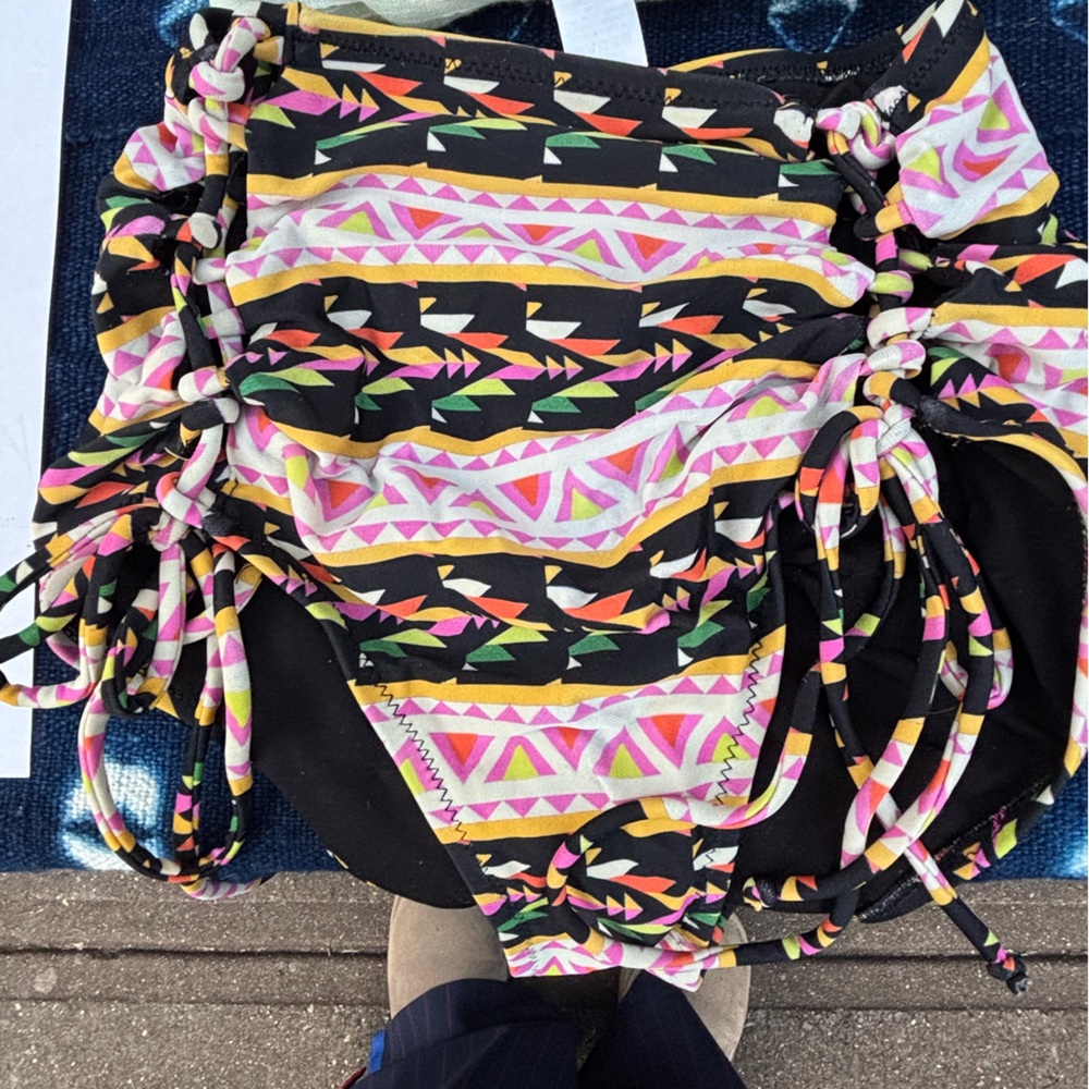 Colorful Geometric Print Bikini Bottom